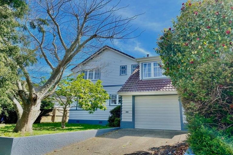 Photo of property in 30 Stellin Street, Boulcott, Lower Hutt, 5011