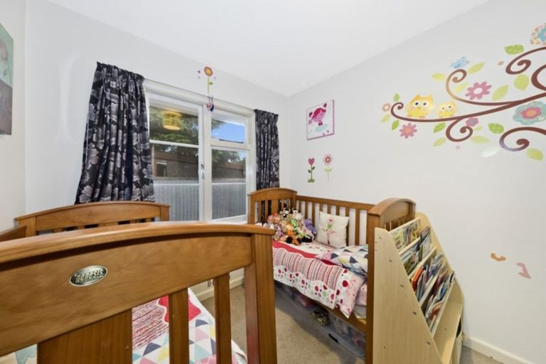Photo of property in 27 Claridges Road, Casebrook, Christchurch, 8051