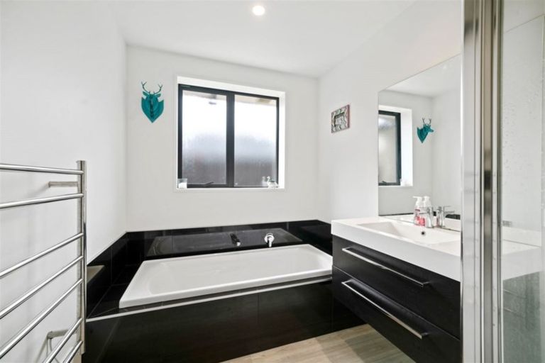 Photo of property in 6 Barcote Lane, Rolleston, 7615