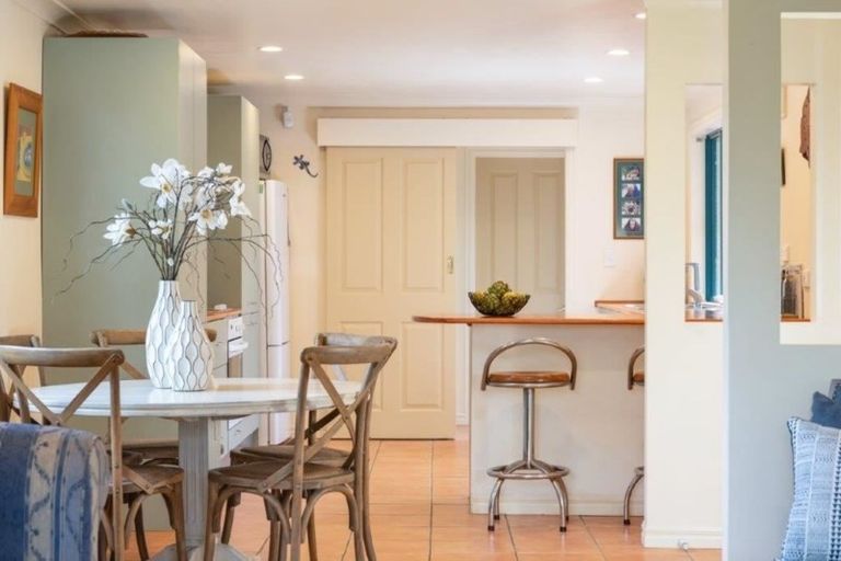 Photo of property in 99a Simpson Road, Papamoa Beach, Papamoa, 3118