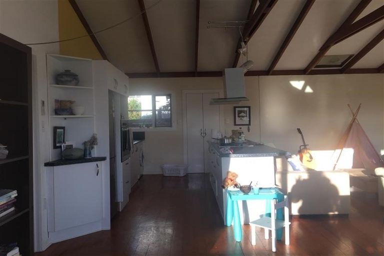 Photo of property in 70 Waterhouse Street, Enner Glynn, Nelson, 7011