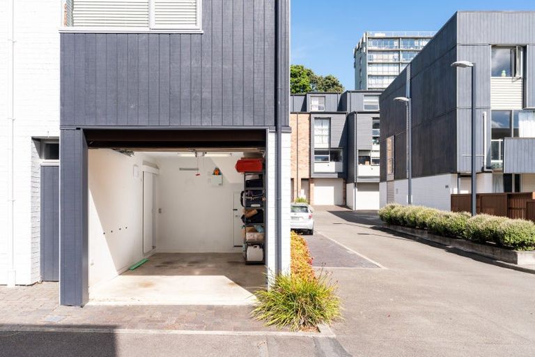 Photo of property in The Altair, 38/120 Rintoul Street, Newtown, Wellington, 6021