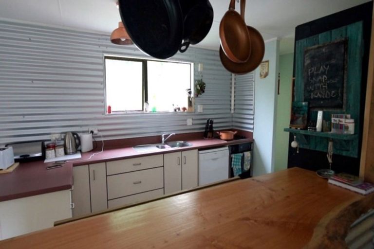 Photo of property in 12 Tame Porati Street, Manakau, Levin, 5573