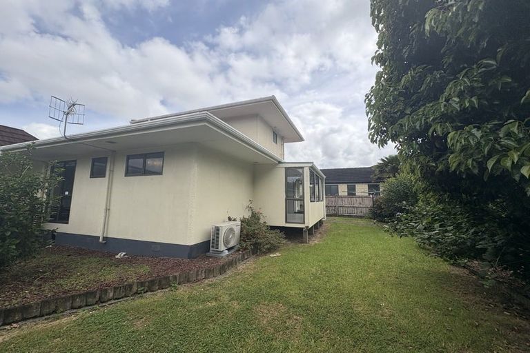 Photo of property in 35 Western Hills Drive, Kensington, Whangarei, 0112