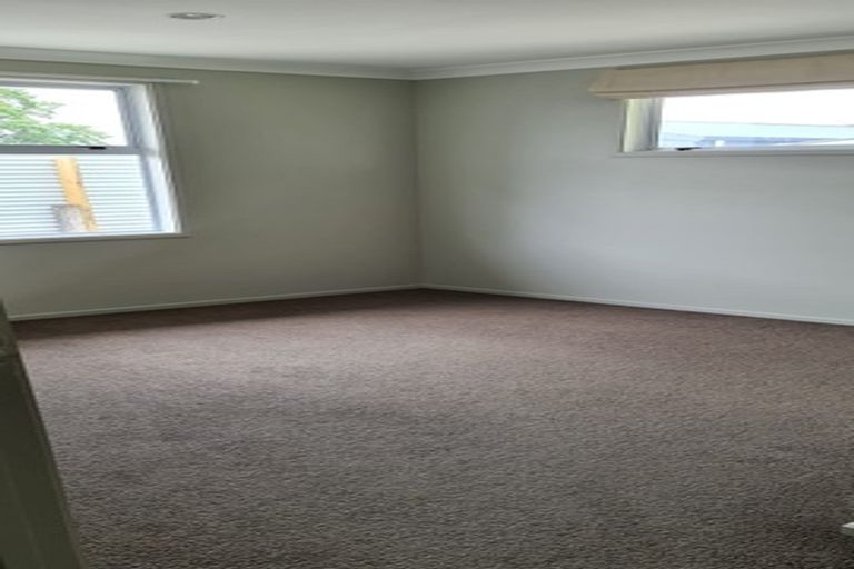 Photo of property in 107 Apollo Parade, Milson, Palmerston North, 4414