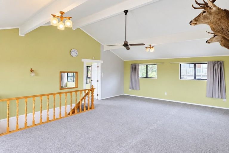 Photo of property in 3 Te Maku Grove, Waikanae, 5036