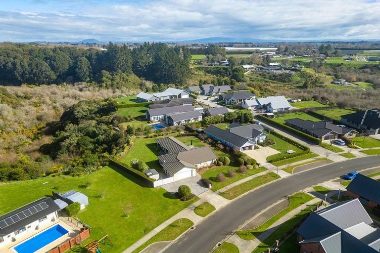 Photo of property in 29 Jarrett Terrace, Leamington, Cambridge, 3432