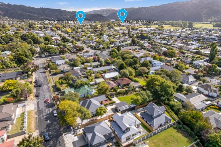 Photo of property in 47c Heretaunga Square, Silverstream, Upper Hutt, 5019