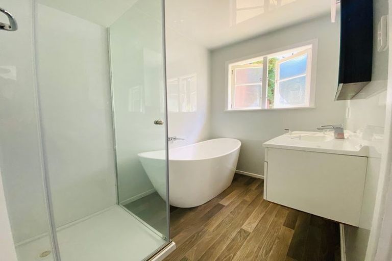 Photo of property in 134 Rimmer Road, Helensville, 0875