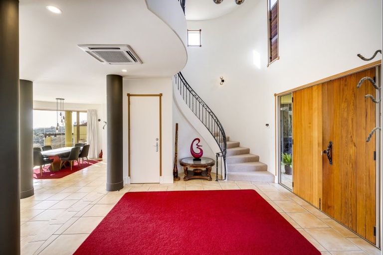 Photo of property in 245 Te Mata Peak Road, Havelock North, 4130