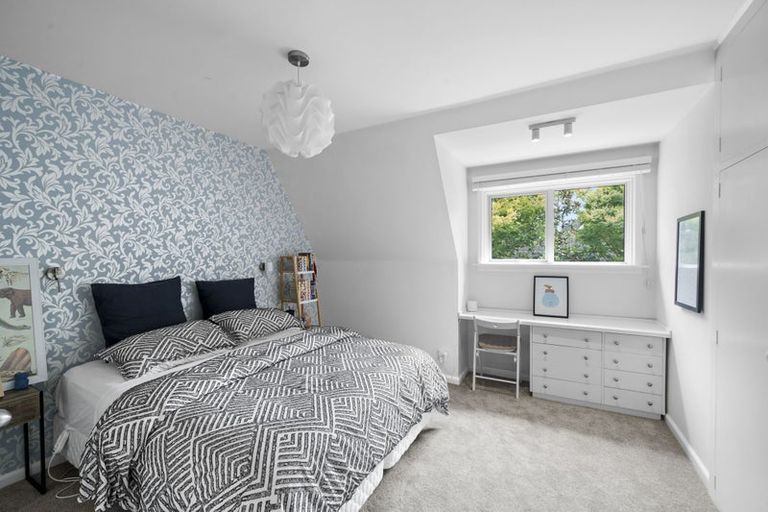 Photo of property in 205 Clyde Road, Burnside, Christchurch, 8053