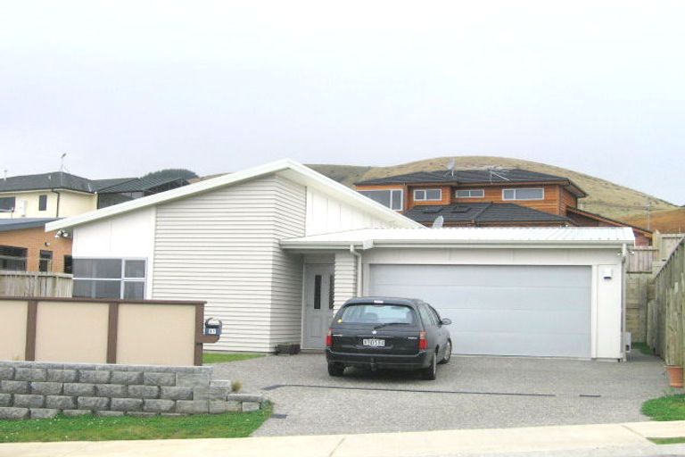 Photo of property in 11 Cedarwood Street, Woodridge, Wellington, 6037