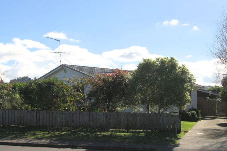 Photo of property in 93 Riverside Road, Orewa, 0931