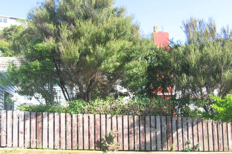 Photo of property in 86 Strathmore Avenue, Strathmore Park, Wellington, 6022