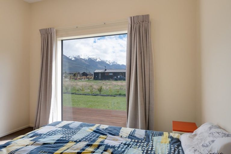 Photo of property in 11 Old Dairy Close, Glenorchy, 9372