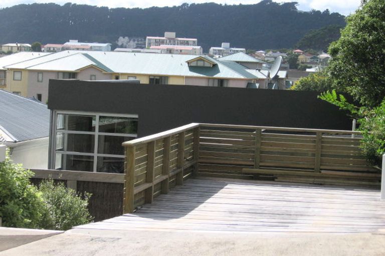 Photo of property in 15 Stanley Street, Berhampore, Wellington, 6023