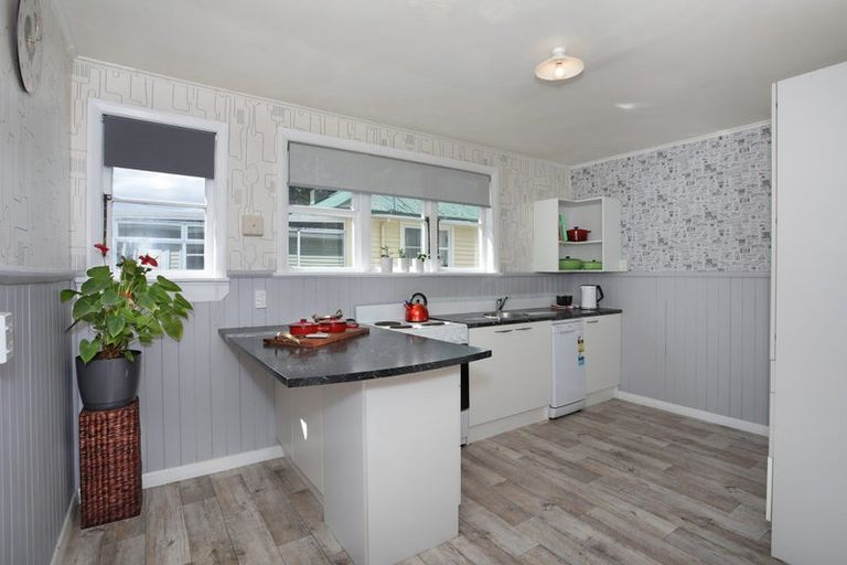 Photo of property in 38 High Street, Bulls, 4818