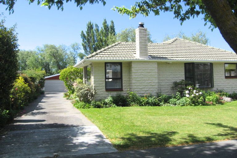 Photo of property in 38 Claridges Road, Casebrook, Christchurch, 8051