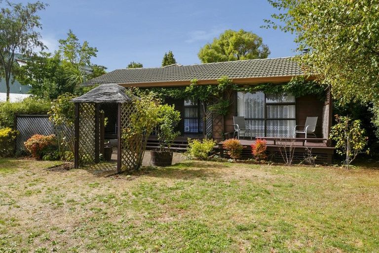 Photo of property in 104 Hyde Avenue, Richmond Heights, Taupo, 3330