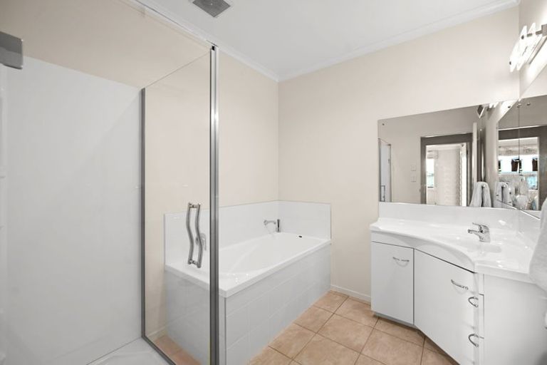 Photo of property in 64a Rototuna Road, Rototuna, Hamilton, 3210