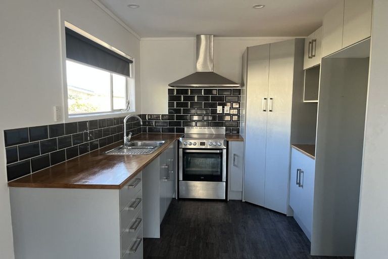 Photo of property in 2 Olive Place, Nawton, Hamilton, 3200