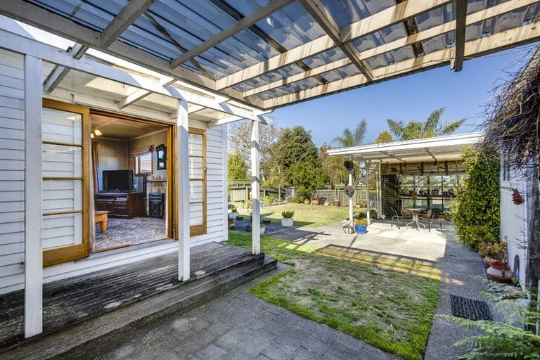 Photo of property in 4 Logan Avenue, Marewa, Napier, 4110