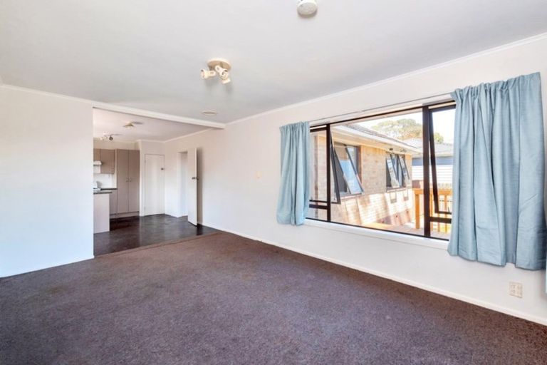 Photo of property in 3 Williams Crescent, Otara, Auckland, 2023
