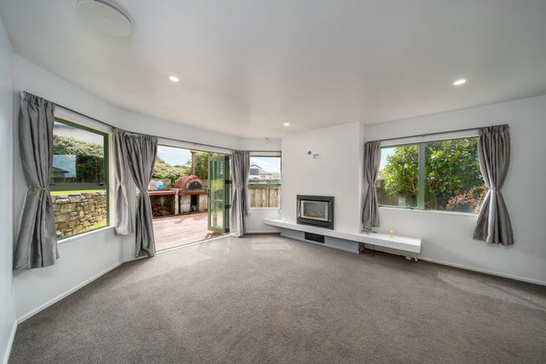 Photo of property in 3 Morpeth Street, Johnsonville, Wellington, 6037