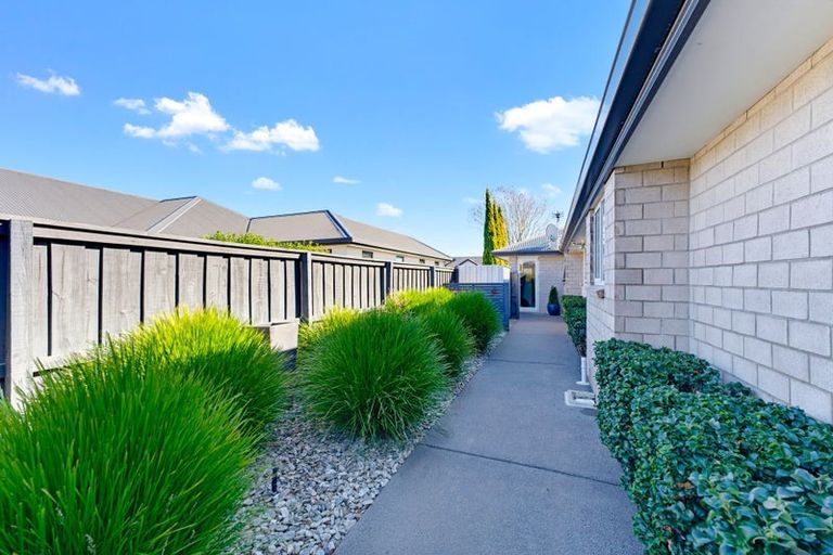 Photo of property in 25 Parklea Avenue, Halswell, Christchurch, 8025