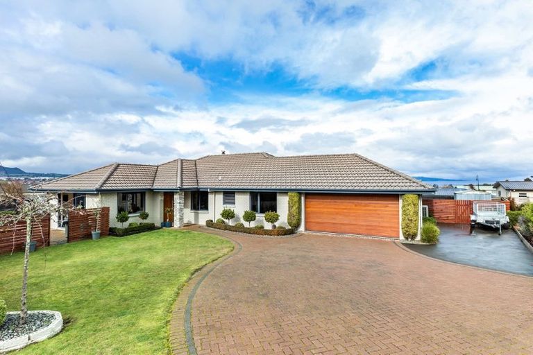 Photo of property in 21 Luberon Way, Nukuhau, Taupo, 3330