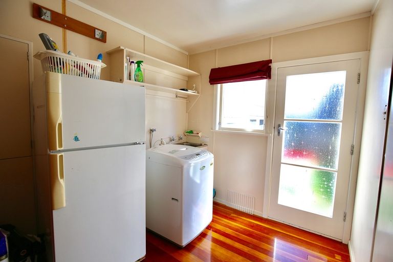 Photo of property in 56 Hooker Avenue, Chedworth, Hamilton, 3210