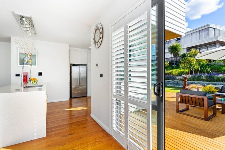 Photo of property in 40 Bounty Road, Long Bay, Auckland, 0630