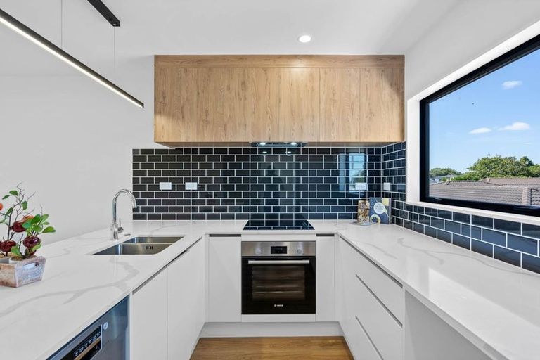 Photo of property in 8/43 Marr Road, Manurewa, Auckland, 2102