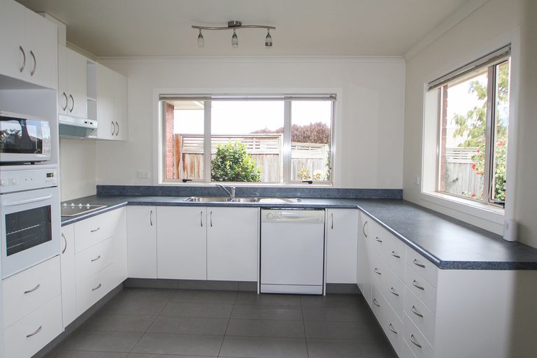 Photo of property in 12 Doon Street, Oamaru North, Oamaru, 9400