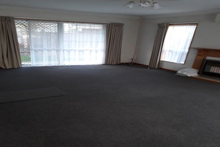 Photo of property in 103 Pahiatua Street, Hokowhitu, Palmerston North, 4410