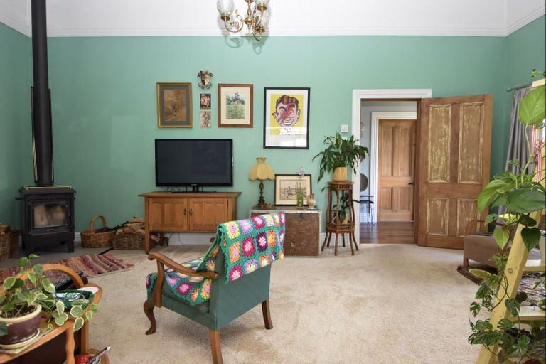 Photo of property in 16 Tyne Street, Carterton, 5713