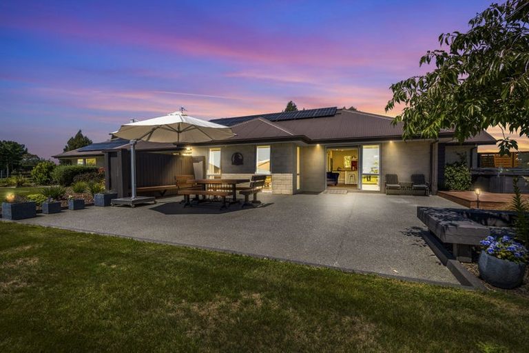 Photo of property in 674 Barkers Road, Loburn, Rangiora, 7472