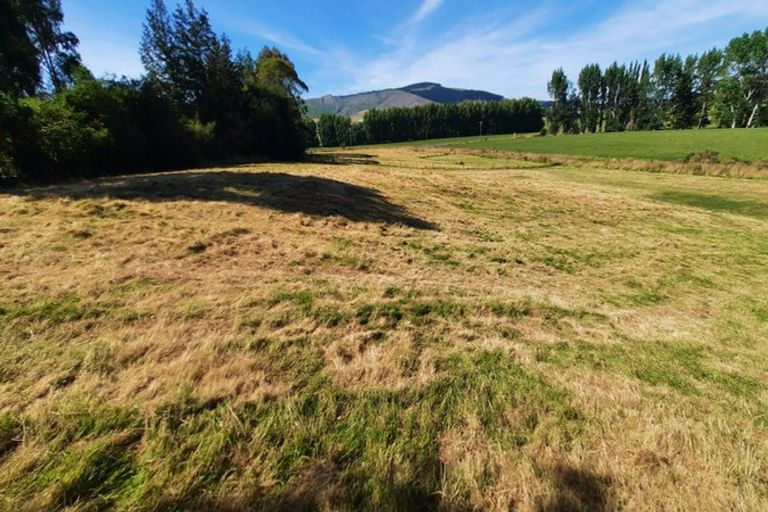 Photo of property in 29 Berwick Road, Clarendon, Outram, 9073