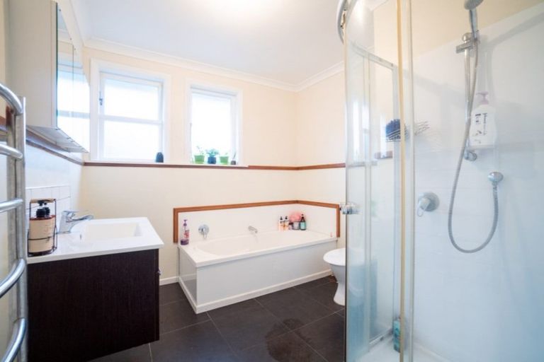 Photo of property in 1 Rutland Place, Milson, Palmerston North, 4414
