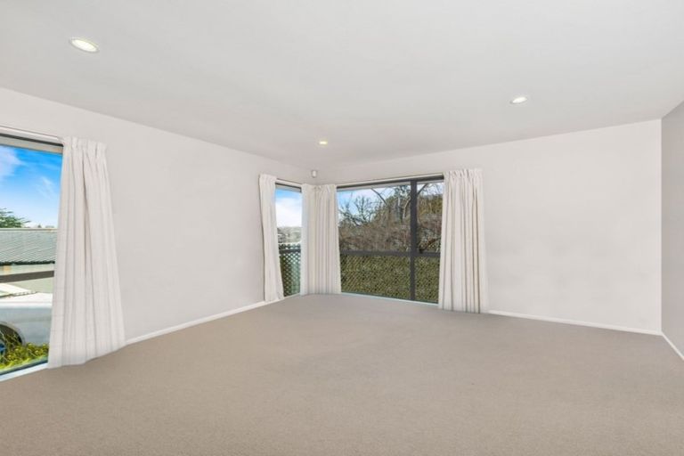 Photo of property in 6 Sunhaven Place, Huntsbury, Christchurch, 8022