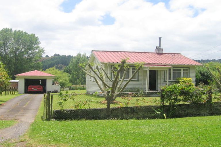 Photo of property in 24 Marsack Road, Taumarunui, 3992