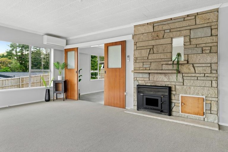 Photo of property in 7 Skelton Crescent, Paparoa, 0571