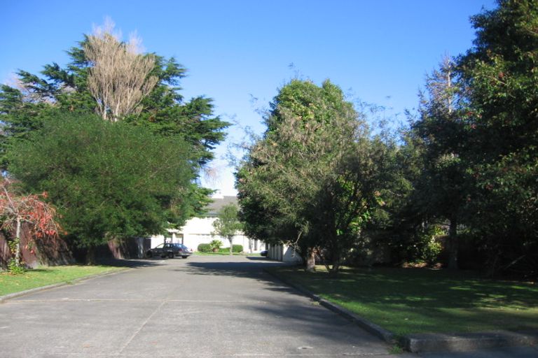 Photo of property in 1/26 Marina Grove, Hutt Central, Lower Hutt, 5010