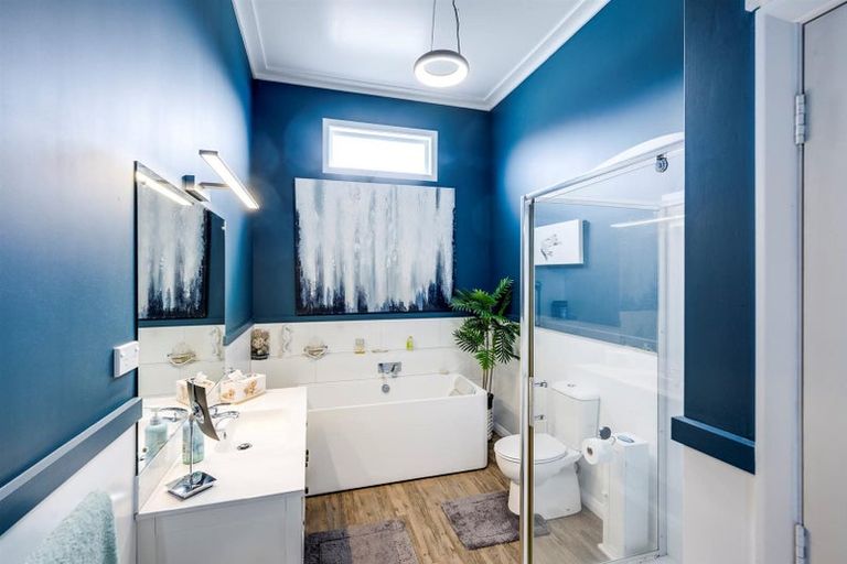 Photo of property in 20 Bennett Street, Waipawa, 4210