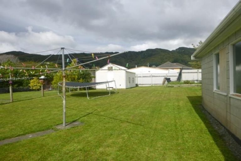 Photo of property in 79 Fraser Street, Wainuiomata, Lower Hutt, 5014