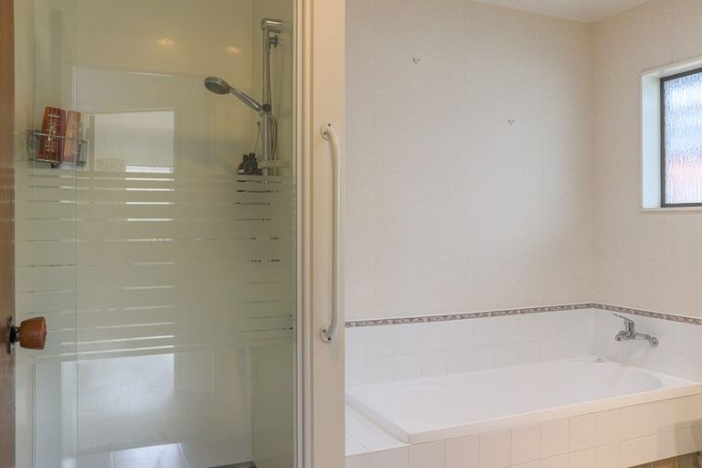 Photo of property in 4a Amber Grove, Whakatane, 3120