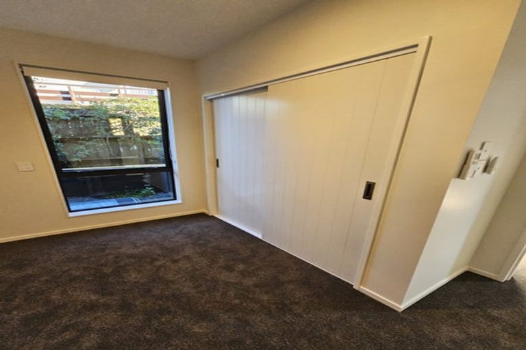 Photo of property in 54a Allington Road, Massey, Auckland, 0614