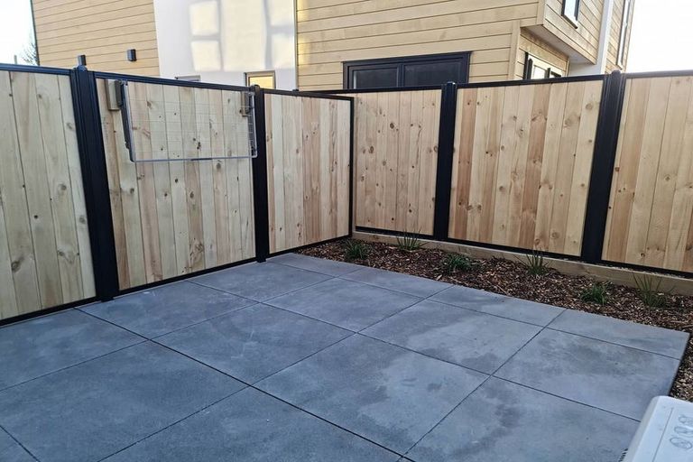 Photo of property in 11/35 Rata Street, Naenae, Lower Hutt, 5011