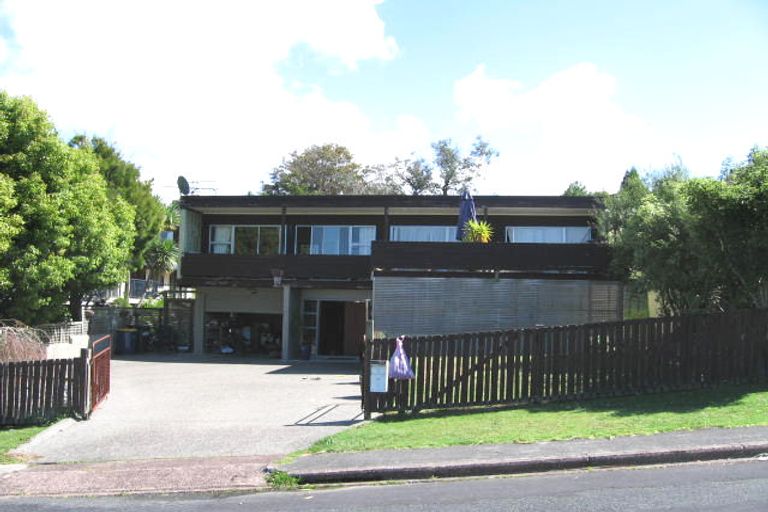 Photo of property in 3 Dunraven Place, Torbay, Auckland, 0630