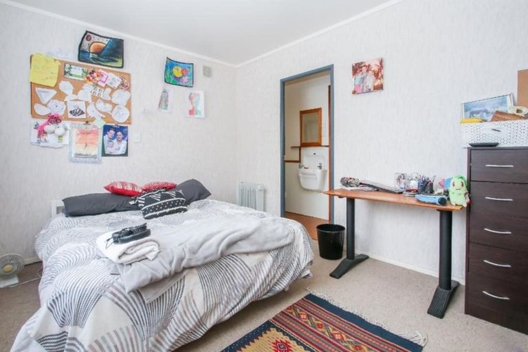 Photo of property in 26 Balloch Street, Fairfield, Hamilton, 3214